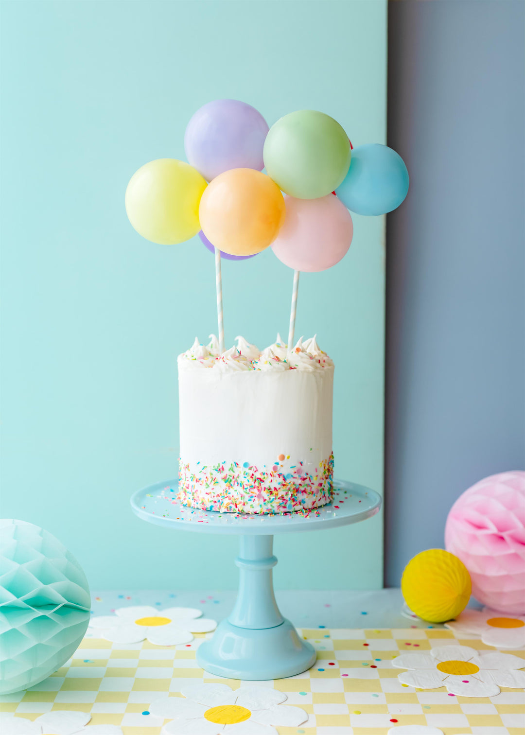 Balloon cake topper rainbow